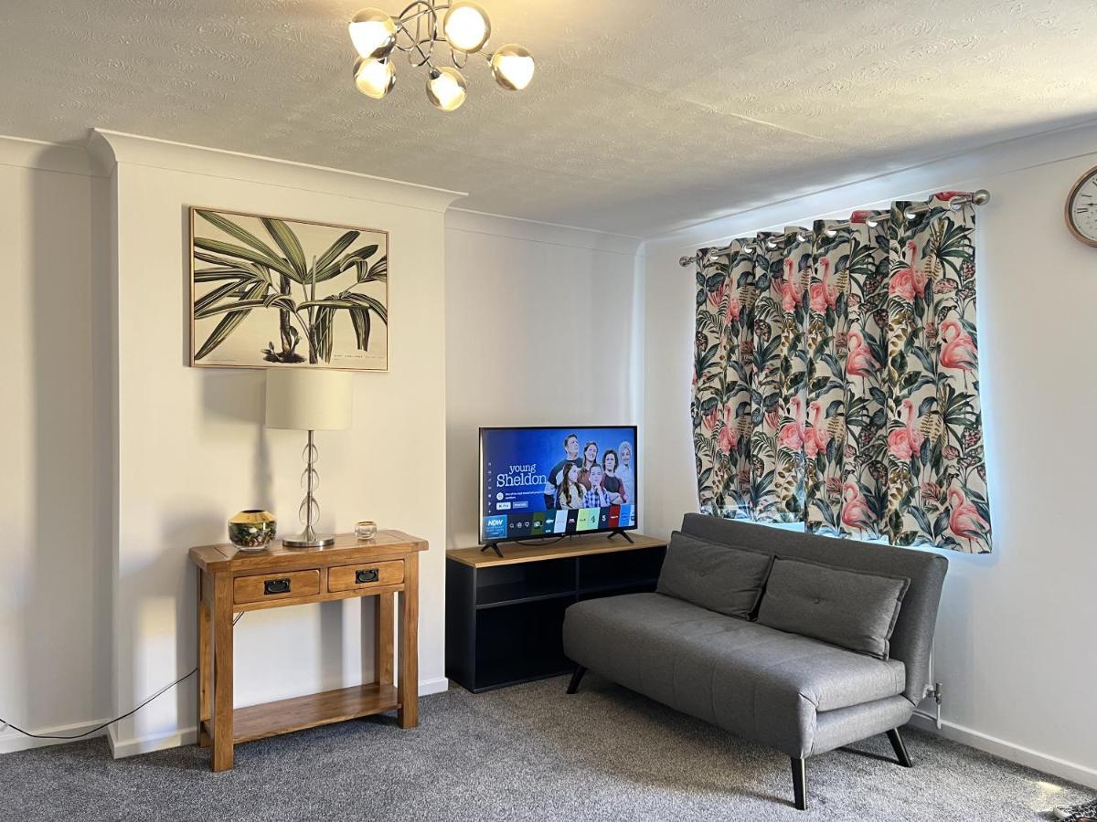 Modern 2 Bed Townhouse Just Outside City Walls With Free Private Parking York Exterior foto